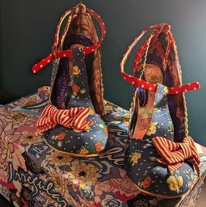 Irregular choice heels